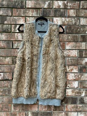 Relativity Taupe Faux Fur Knit-Trim Vest